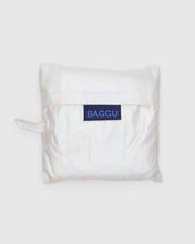 Load image into Gallery viewer, BAGGU Pearl Metallic