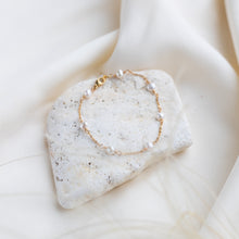 Load image into Gallery viewer, Lily Pearl Bracelet