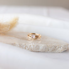 Load image into Gallery viewer, Morganite Cushion hringur, stærð 56 EU