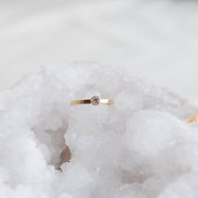 Load image into Gallery viewer, Willow Diamond Ring