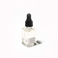 Load image into Gallery viewer, Cs.02 Hydrating Cuticle Serum