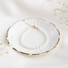 Load image into Gallery viewer, Classic Pearl Bracelet