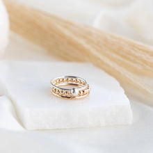 Load image into Gallery viewer, Hammered Ring