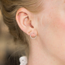 Load image into Gallery viewer, Twist Earrings