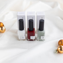 Load image into Gallery viewer, Christmas Nail Polish Bundle