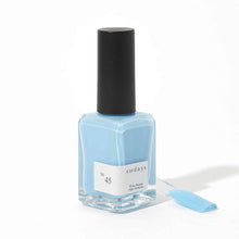 Load image into Gallery viewer, No.45 Sky Blue Nail Polishing