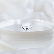 Load image into Gallery viewer, Smoky Wave Ring