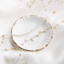 Load image into Gallery viewer, Teardrop Pearl armband