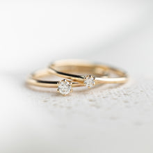 Load image into Gallery viewer, Classic Diamond Ring