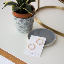Load image into Gallery viewer, Bold Circle Earrings