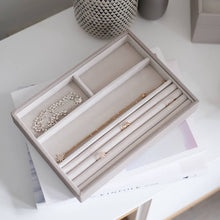 Hlaða mynd inn í gallerískoðara, Taupe Classic Bakki