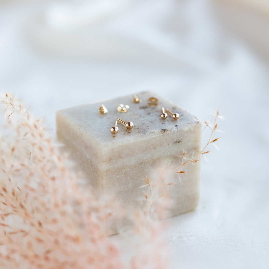 14k Ball Studs