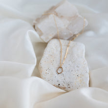 Load image into Gallery viewer, 14k Petite Vök Necklace