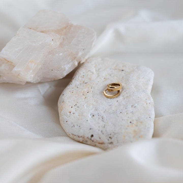14k Birch Huggies