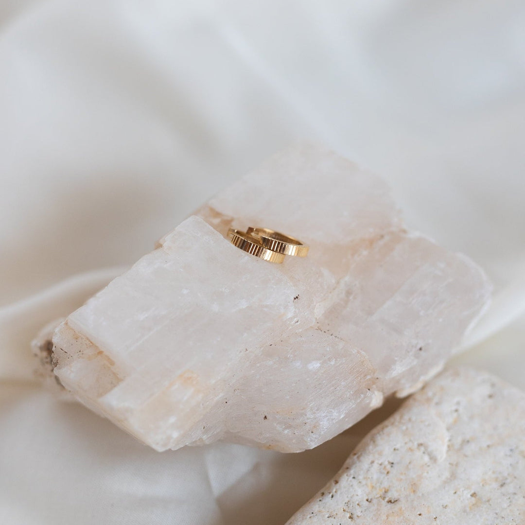 14k Birch Huggies