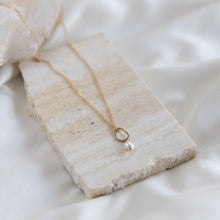 Load image into Gallery viewer, 14k Petite Vök Necklace, Pearl