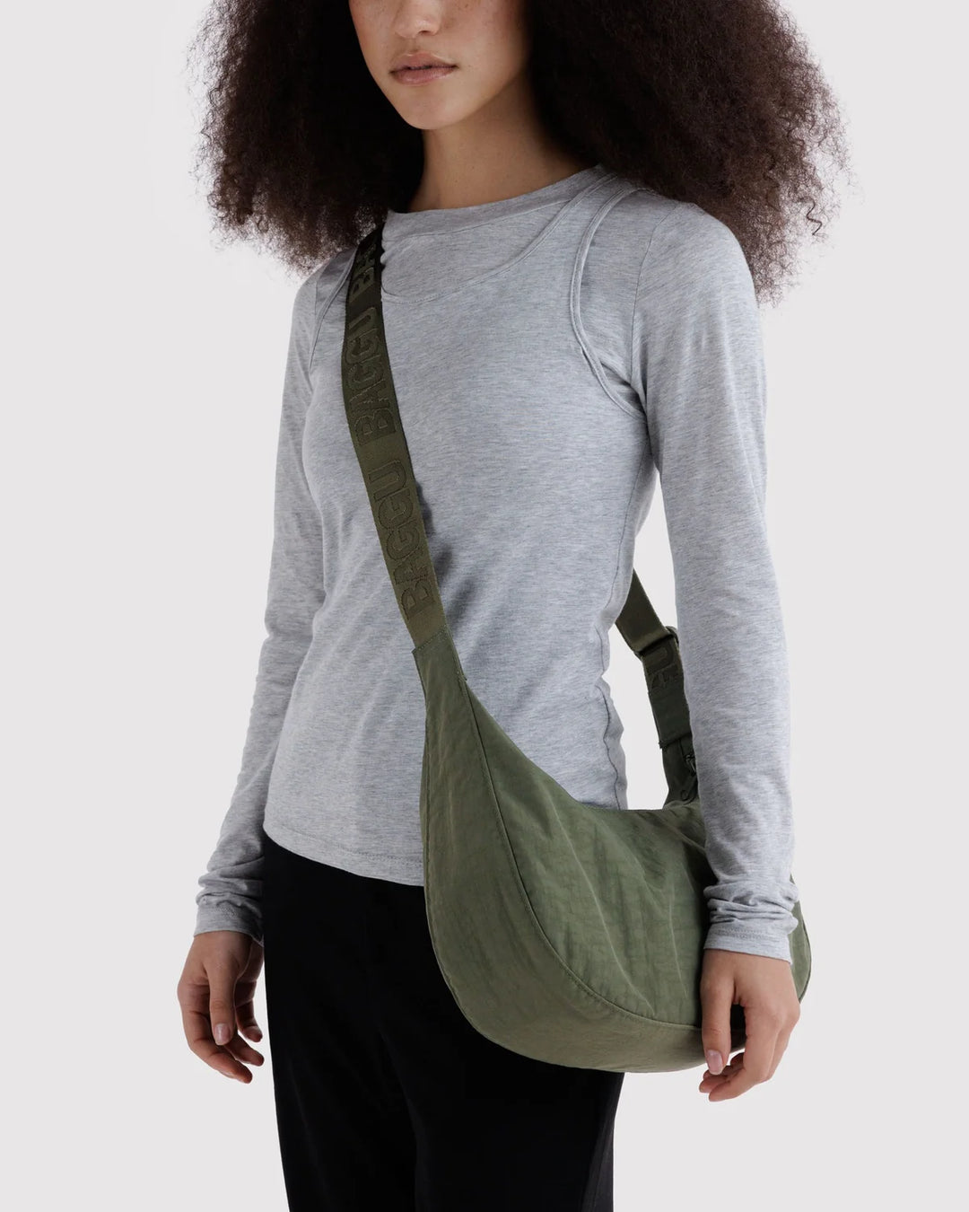 PRESALE - BAGGU Crescent Bag, Caper