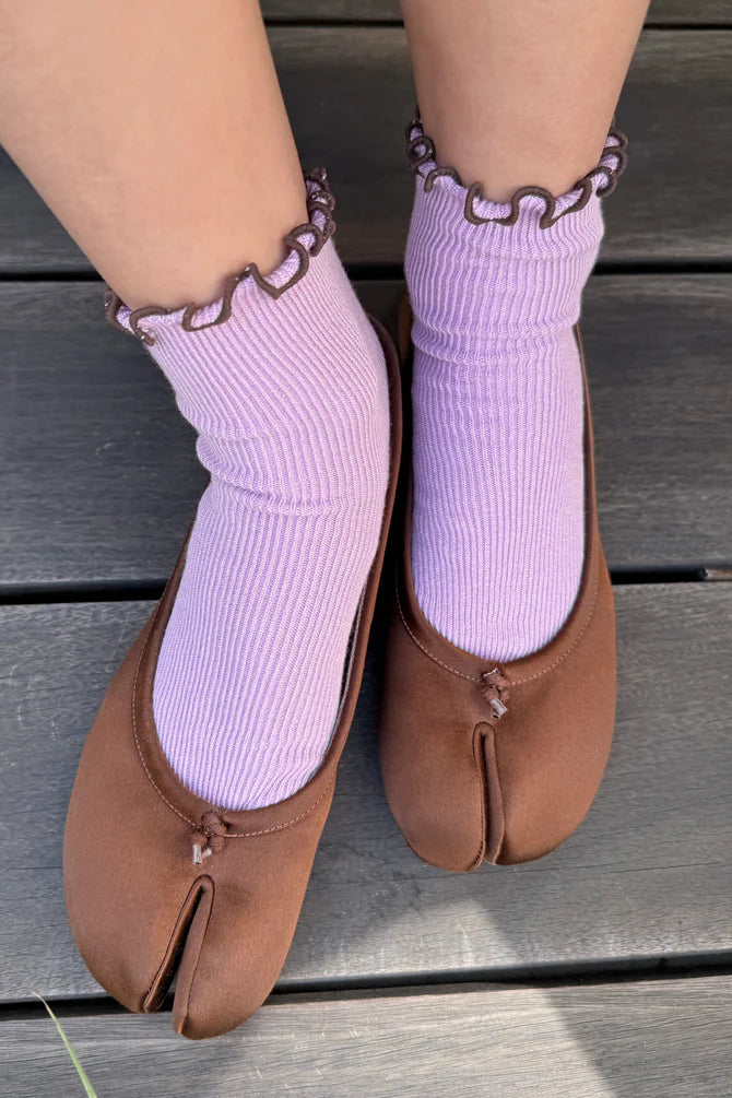Ruffled Modal Socks, Lilac / Brown