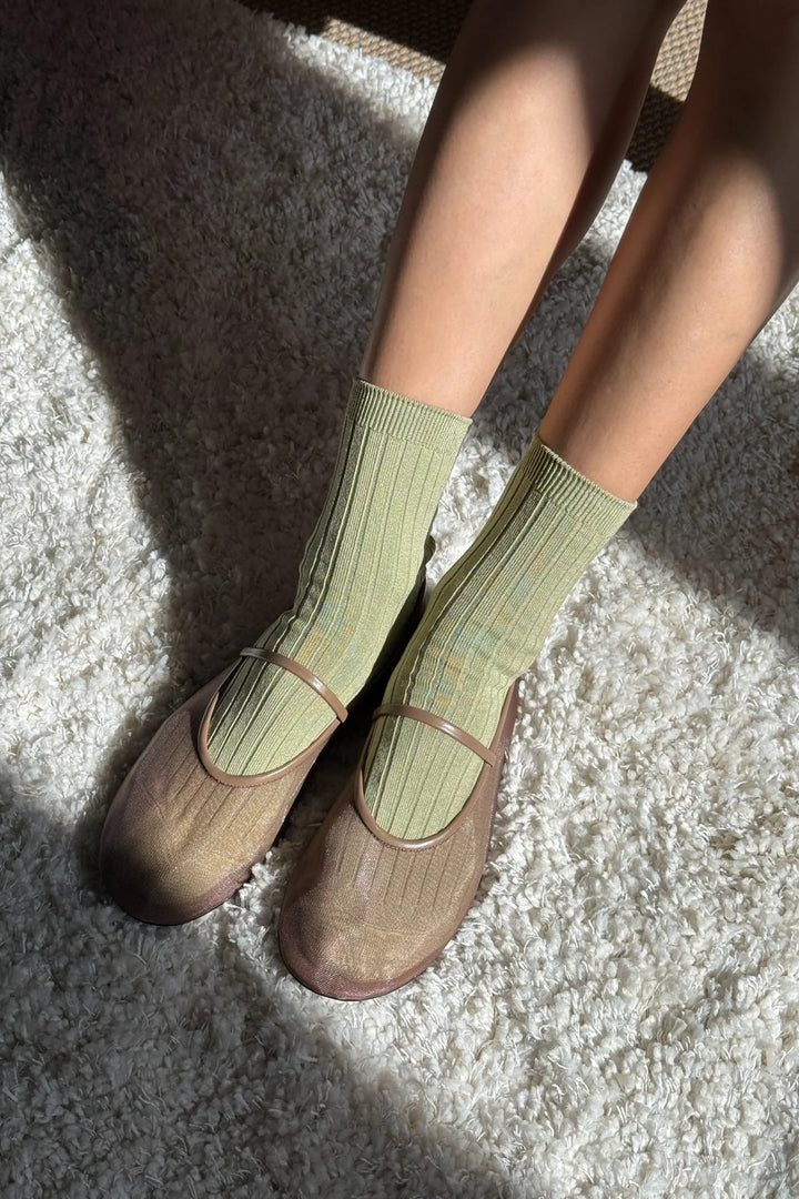 Her Socks, Avocado