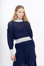 Load image into Gallery viewer, Magnea - DARIA TOP / NAVY