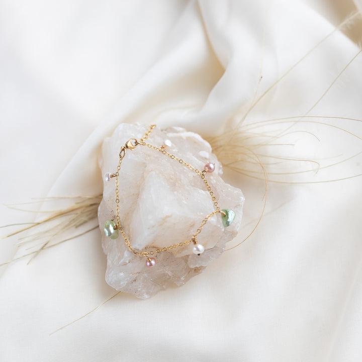 Blossom Pearl Bracelet