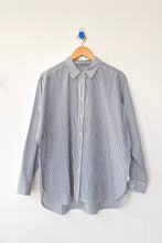 Load image into Gallery viewer, Light Weight Owen Shirt, Denim Stripe