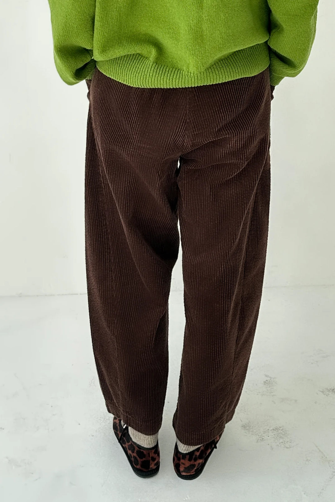 Soft Corduroy Arc Pants