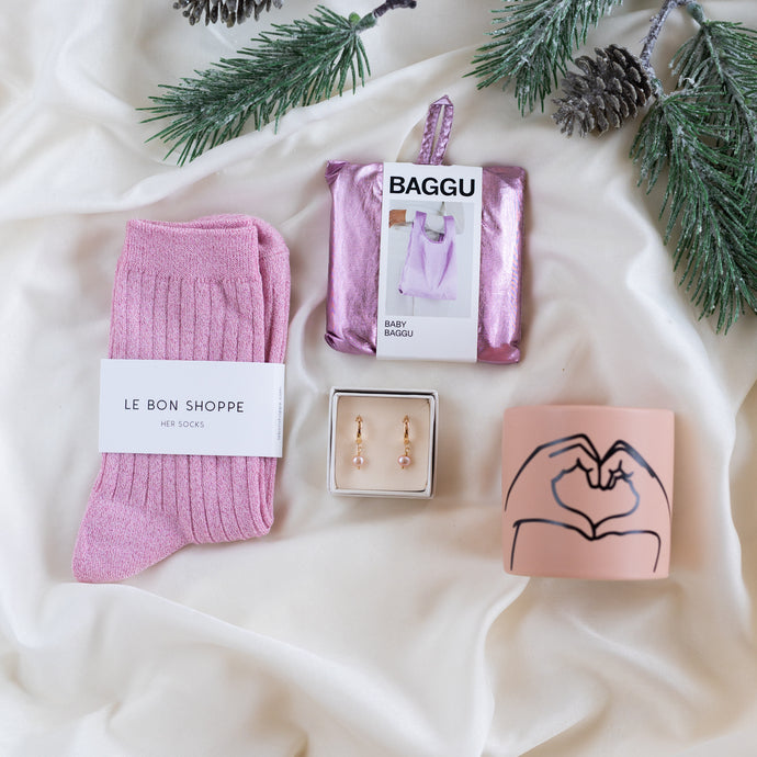 ''Love Ya'' Gift Box