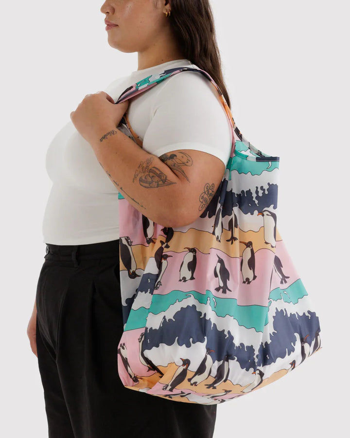Big BAGGU, Penguin
