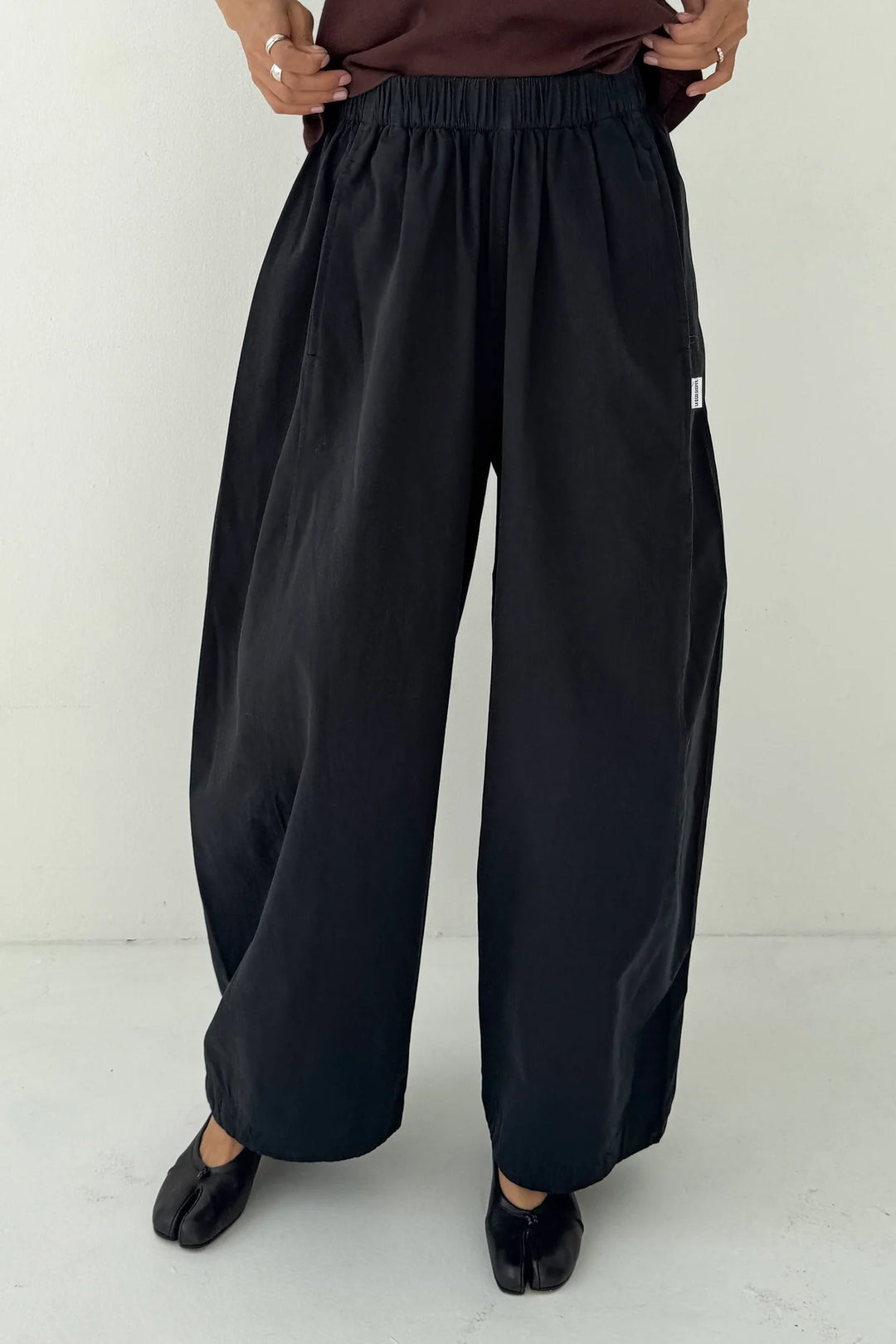 Parachute Pants, Black