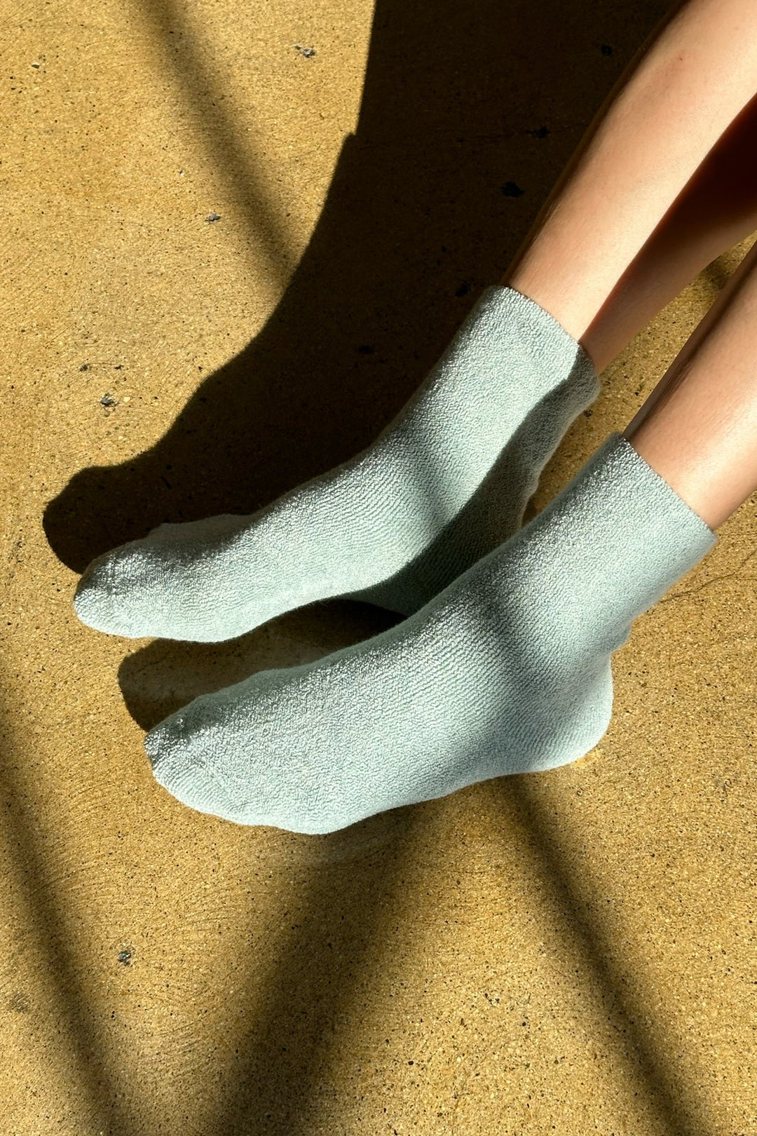 Cloud Socks, Bay