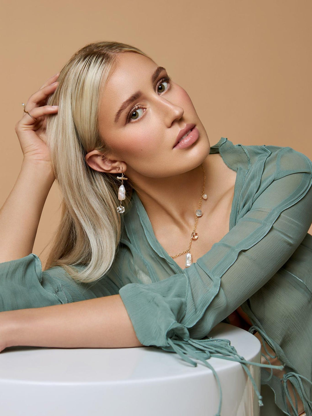 Gardenia Pearl Earrings