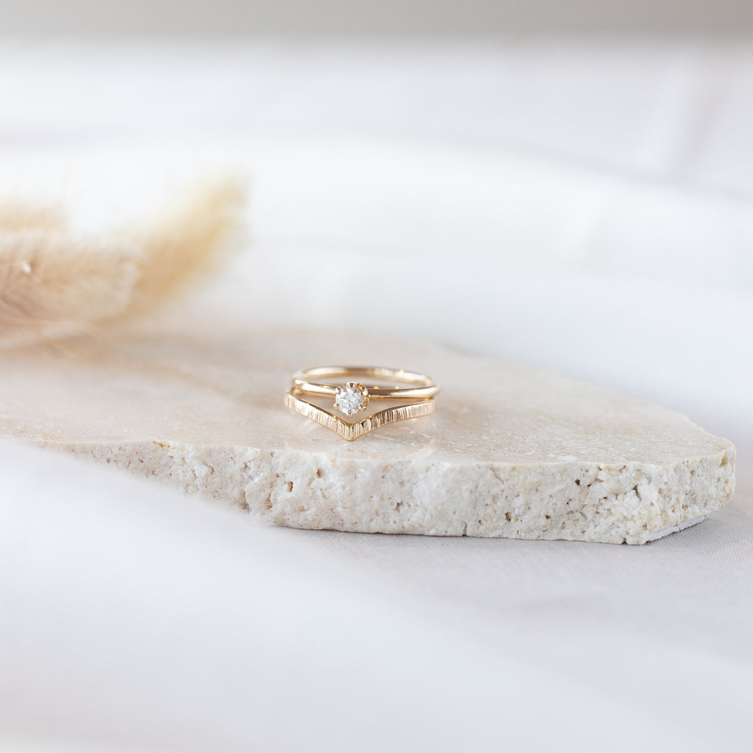 Classic Diamond Ring