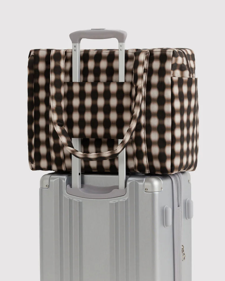BAGGU Small Cloud Carry On, Blurred Gingham Brown