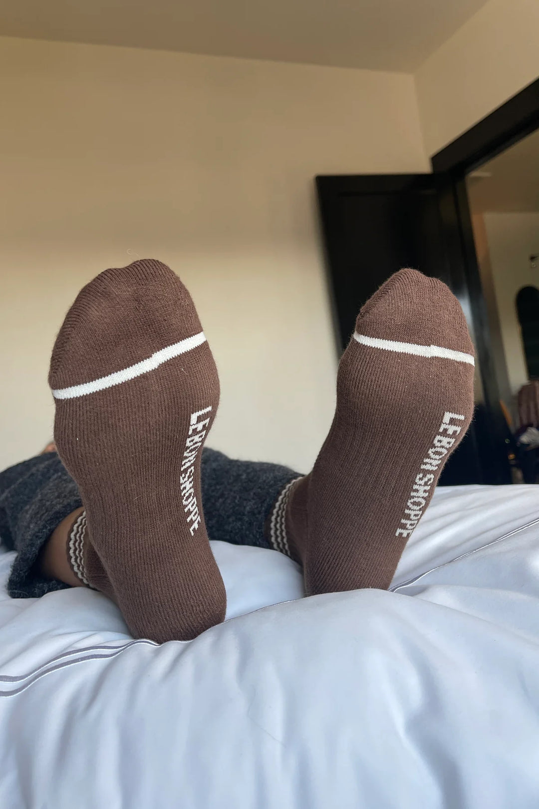 Girlfriend Socks, Mahogany