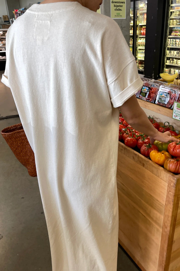 Her Dress, Naturel