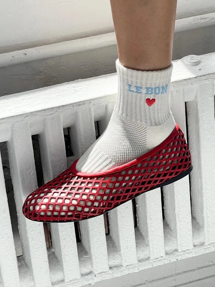 Embroidered Crew Socks, Vanilla