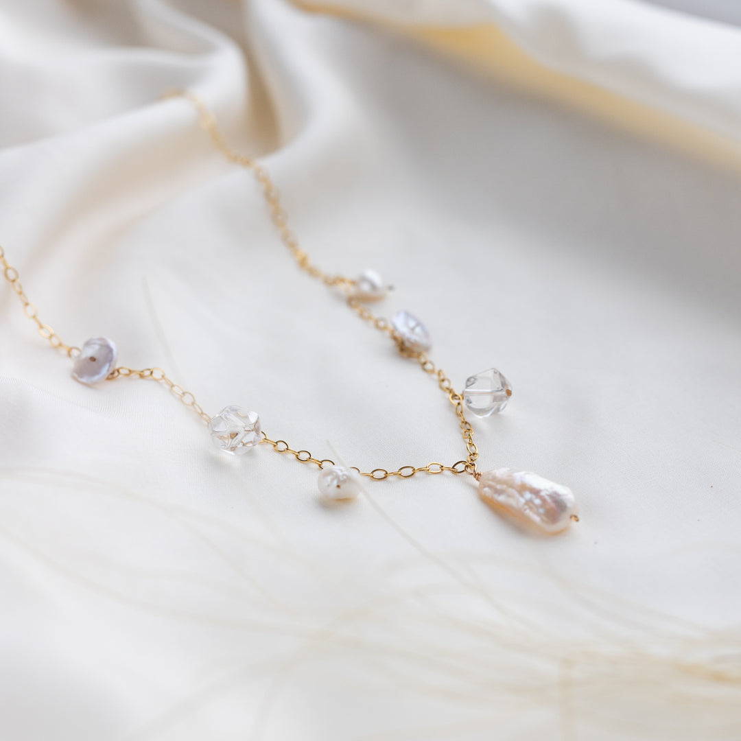 Gardenia Pearl Necklace