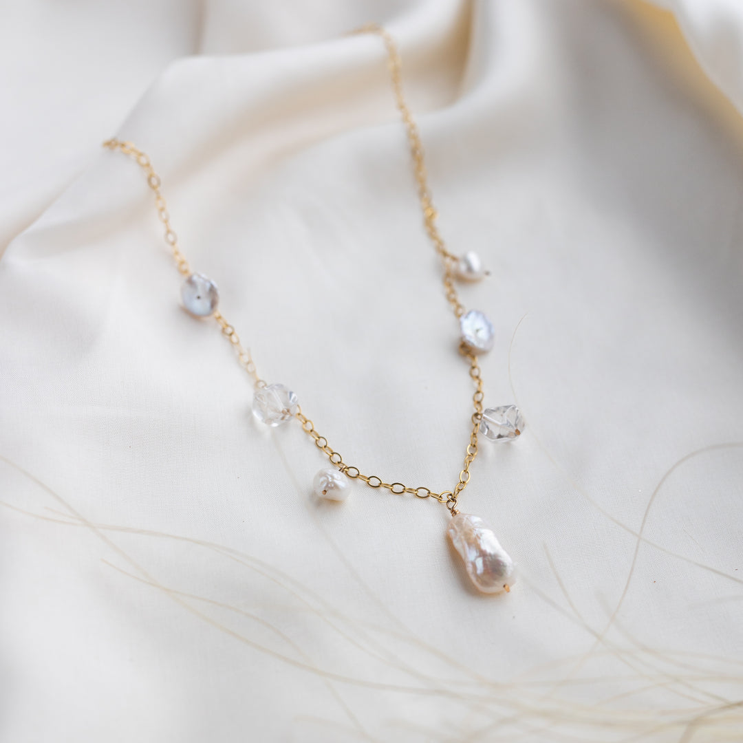 Gardenia Pearl Necklace