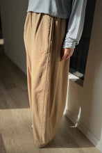 Load image into Gallery viewer, Parachute Pants, Khaki