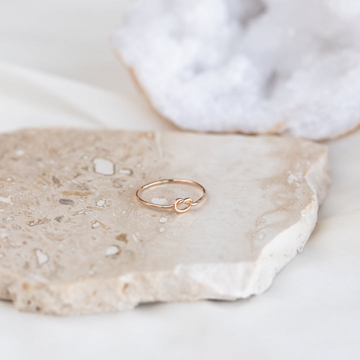 Knot Ring