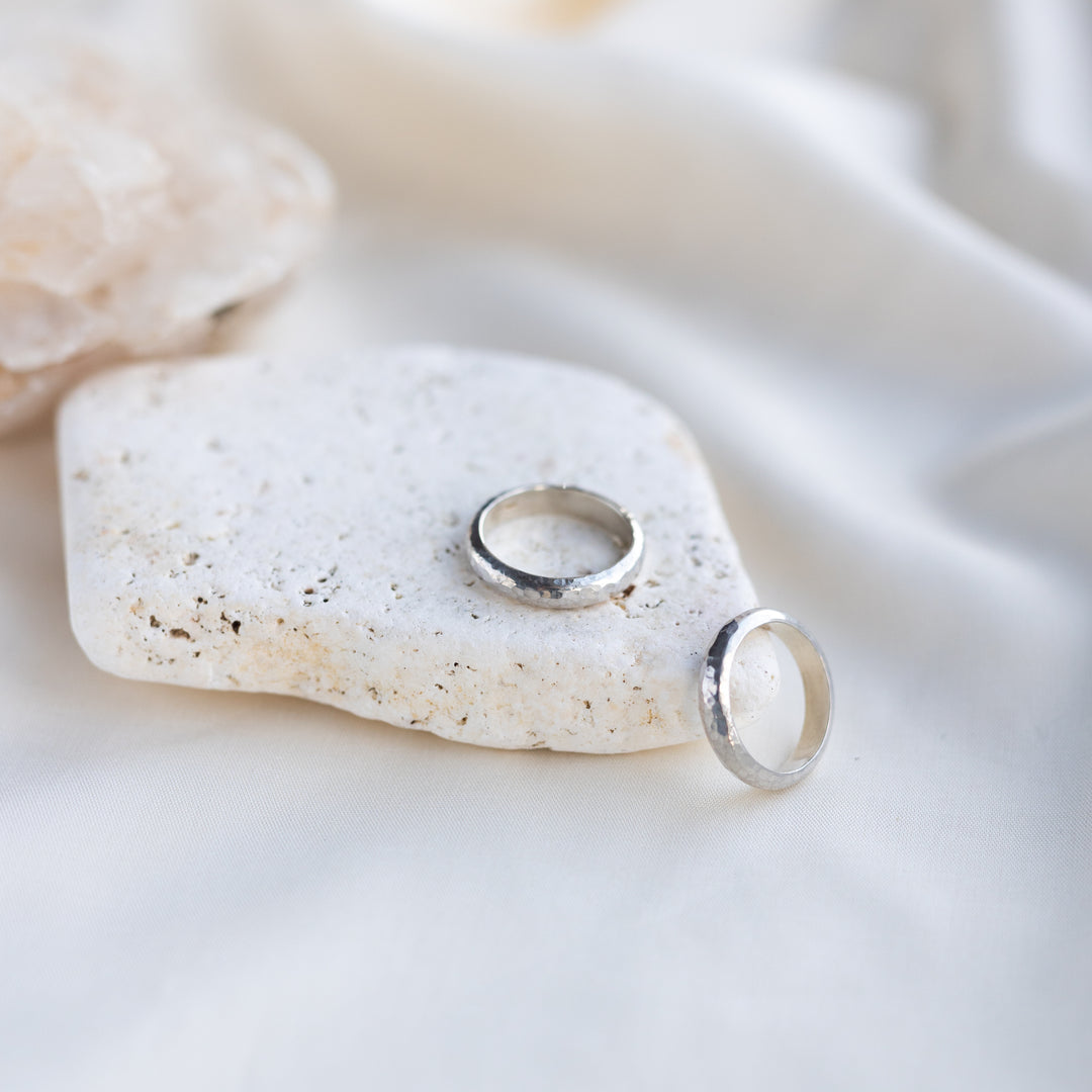 Luna Ring