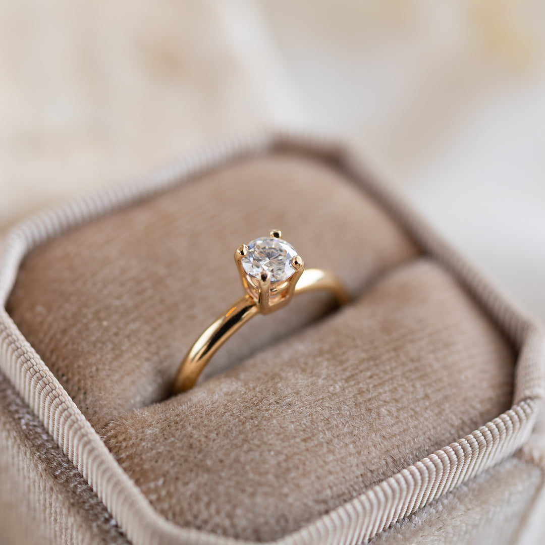 Round Moissanite Ring