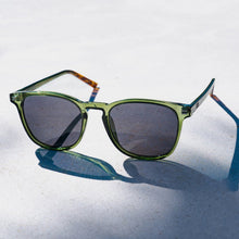Load image into Gallery viewer, Nick Sunglasses, Emerald Green