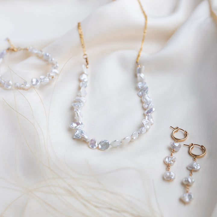 Orchid Pearl Necklace