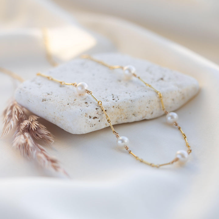 Pearl &amp; Link Necklace