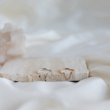 Load image into Gallery viewer, Vök Void Ring