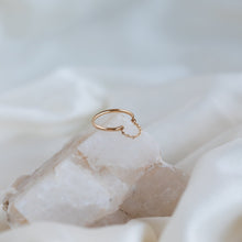 Load image into Gallery viewer, Vök Void Ring