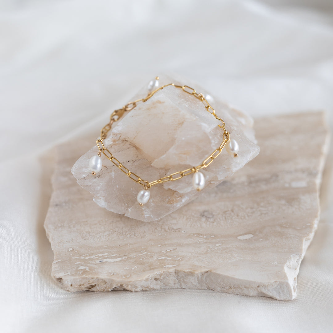 Ivy Teardrop Pearl armband