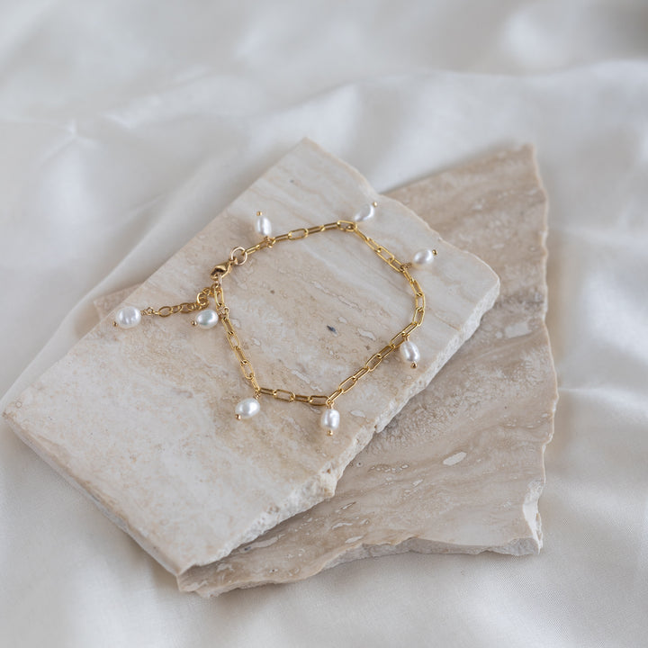 Ivy Teardrop Pearl armband